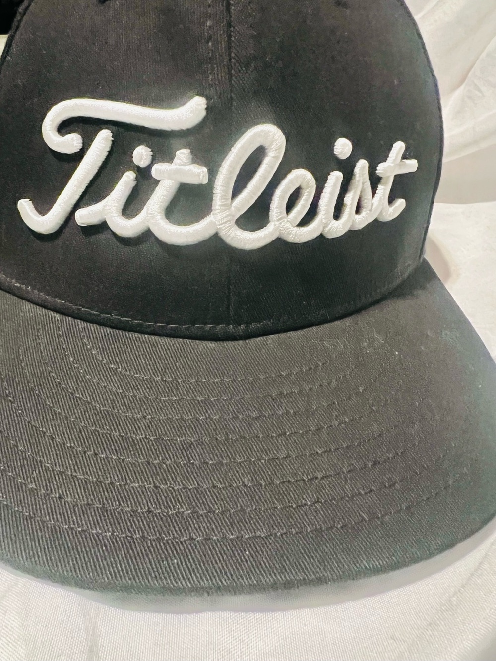 Titleist Black Cap with White Script Logo Size L